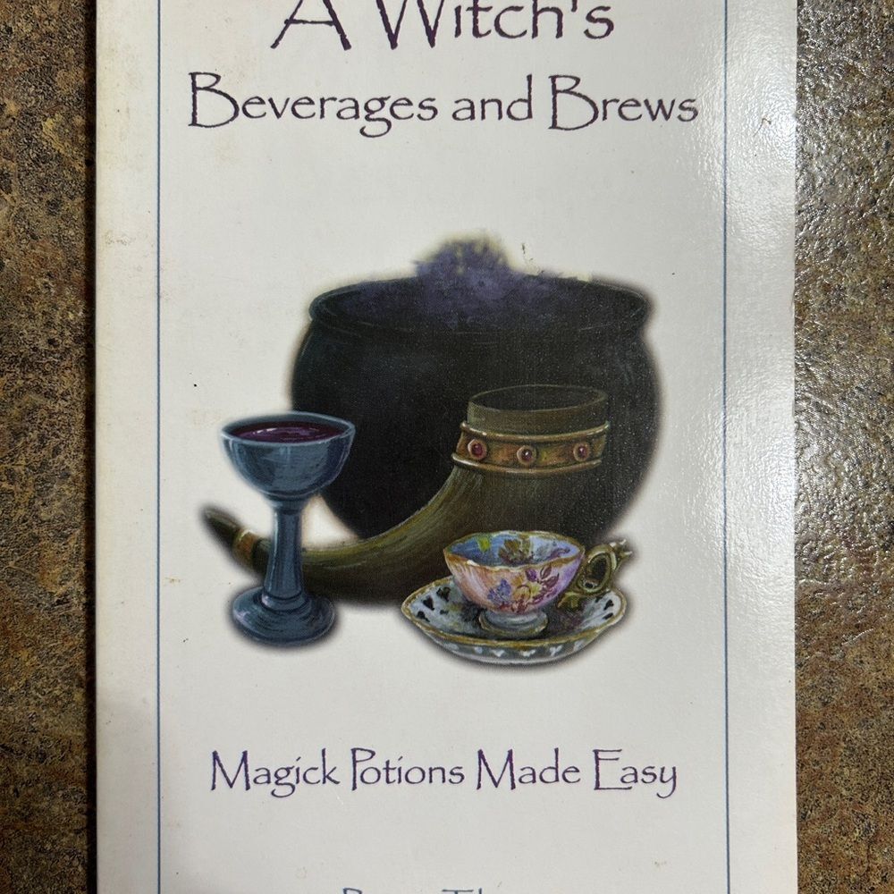A Witch's Beverages and Brews: Magick Potions Made Easy by Patricia Telesco